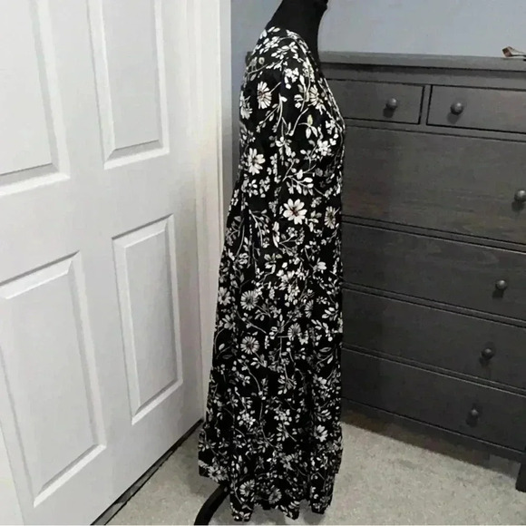 Saltwater Luxe  Dress - Picture 2 of 7